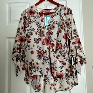 Women’s Large Tie Sleeve High Low Blouse